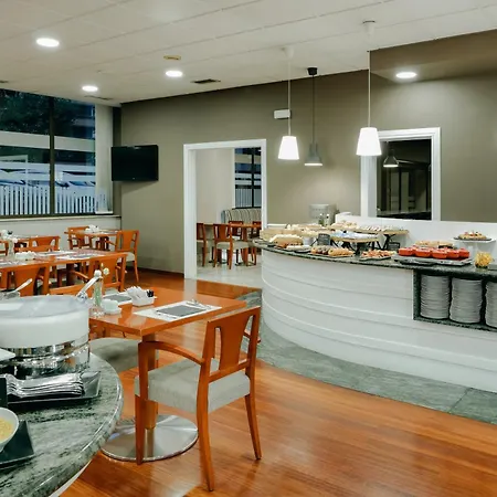 Hesperia 4* Βίγκο